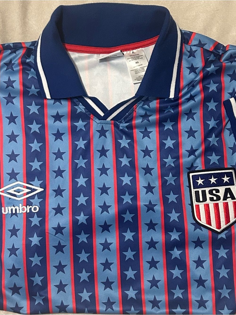 Umbro USA Soccer XL Retro Stars Stripes Blue Red V-Neck Collared Jersey Shirt